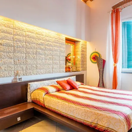 Apartment Piazza Sforzini Cozy Near The Sea! Livorno