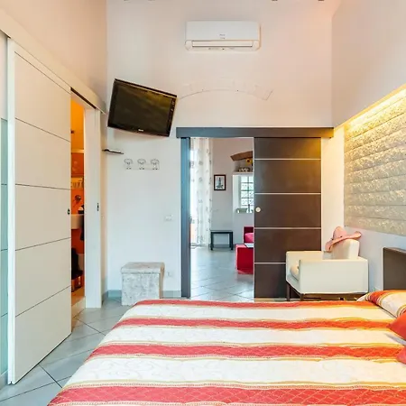 Piazza Sforzini Cozy Near The Sea! Apartment Livorno