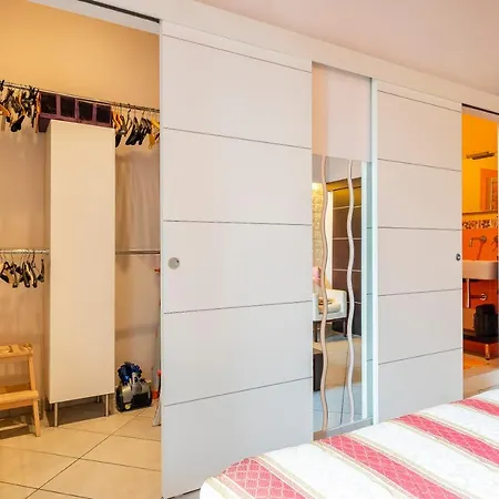 Piazza Sforzini Cozy Near The Sea! Apartment Livorno